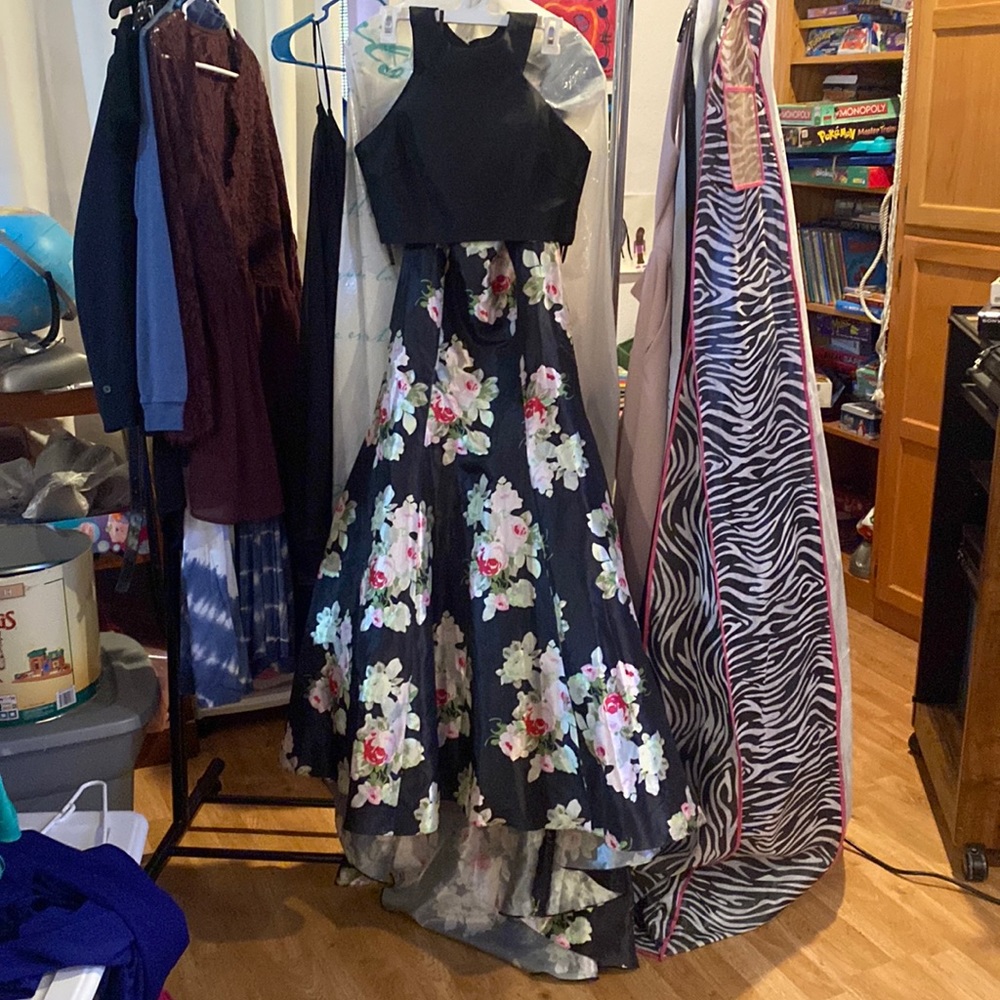 Floral Print Mermaid Style 2 Piece Prom Dress